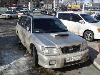 2000 Subaru Forester Pictures