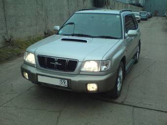 2000 Subaru Forester Photos