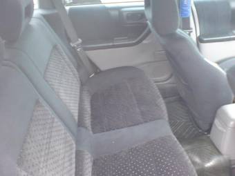 2000 Subaru Forester Photos