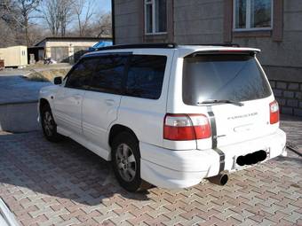 2000 Subaru Forester Images