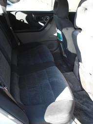 2000 Subaru Forester Photos