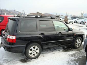 2000 Subaru Forester Photos