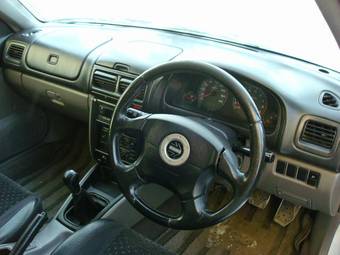 2000 Subaru Forester Pictures
