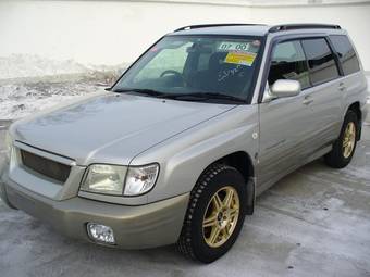 2000 Subaru Forester Photos