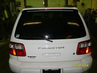 2000 Subaru Forester Pictures