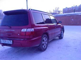 2000 Subaru Forester Photos