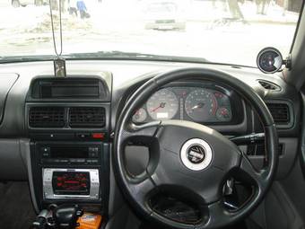 2000 Subaru Forester Pictures