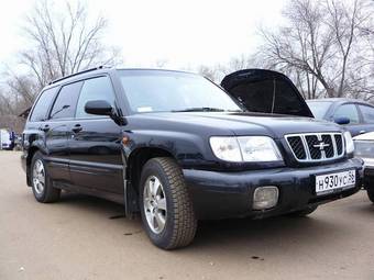 2000 Subaru Forester Pictures