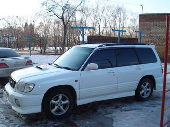 2000 Subaru Forester Pictures