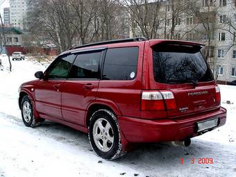 2000 Subaru Forester Images