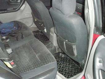 2000 Subaru Forester Images