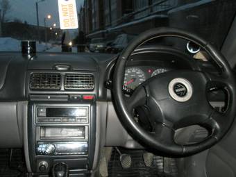 2000 Subaru Forester Pictures