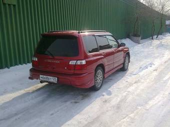 2000 Subaru Forester Photos
