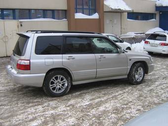 2000 Subaru Forester Photos