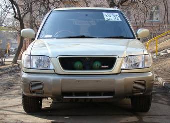 2000 Subaru Forester Pictures