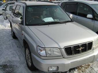 2000 Subaru Forester Photos