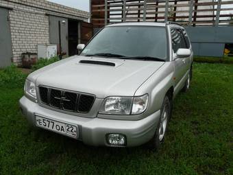 2000 Subaru Forester Pictures