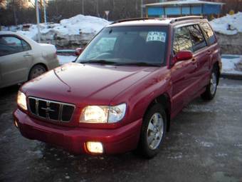 2000 Subaru Forester Pictures