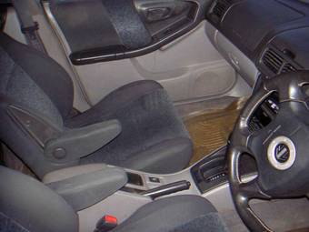 2000 Subaru Forester Pictures