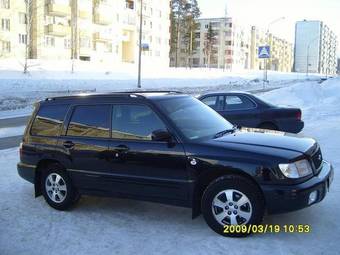 2000 Subaru Forester Pictures