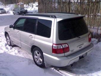 2000 Subaru Forester Pictures