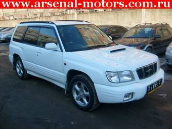 2000 Subaru Forester Photos