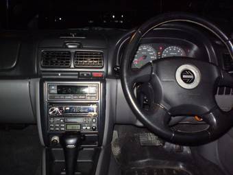2000 Subaru Forester Pictures