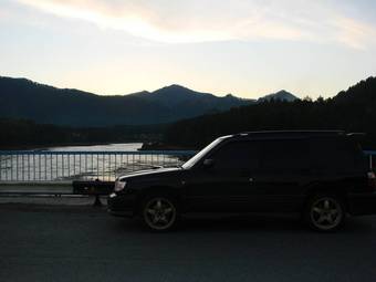 2000 Subaru Forester Photos