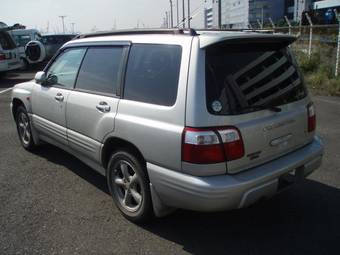 2000 Subaru Forester Pictures
