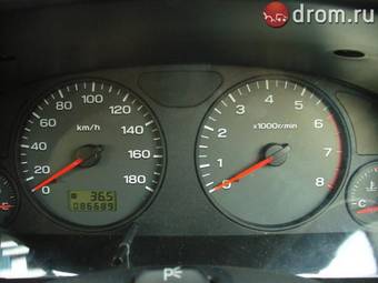 2000 Subaru Forester Pictures