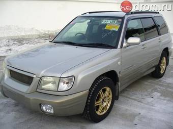 2000 Subaru Forester Images
