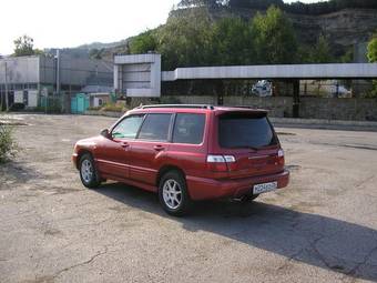 2000 Subaru Forester Pictures