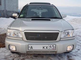 2000 Subaru Forester Photos