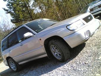 2000 Subaru Forester Photos