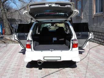 2000 Subaru Forester Photos