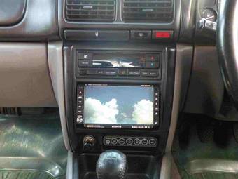 2000 Subaru Forester Photos