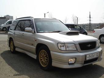 2000 Subaru Forester Pictures