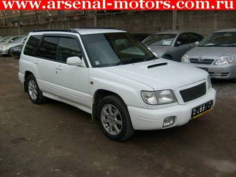 2000 Subaru Forester Pictures