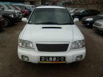 2000 Subaru Forester Photos