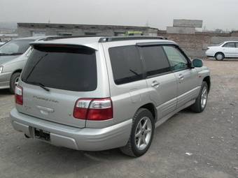 2000 Subaru Forester Photos