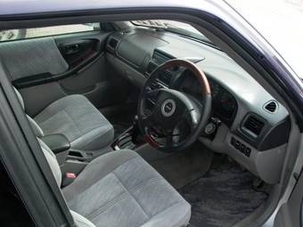 2000 Subaru Forester Pictures