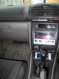 2000 Subaru Forester Photos