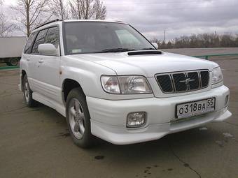 2000 Subaru Forester Pictures