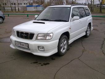 2000 Subaru Forester Photos