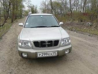 2000 Subaru Forester Pictures