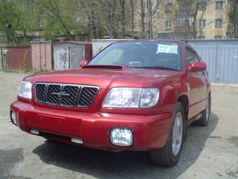 2000 Subaru Forester Photos