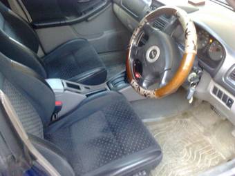 2000 Subaru Forester Images