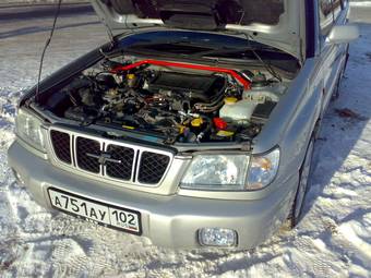 2000 Subaru Forester Photos