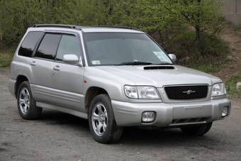 2000 Subaru Forester Photos