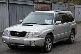 2000 Subaru Forester Pictures